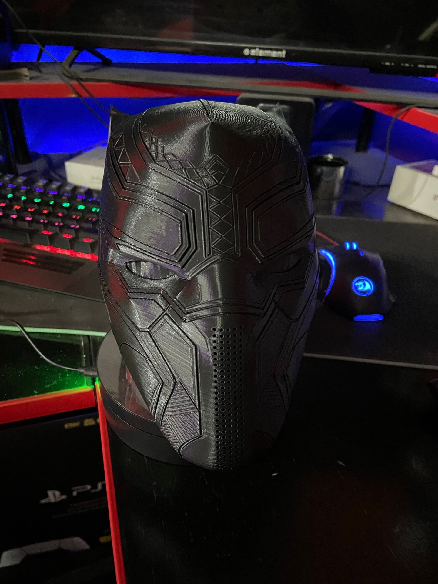 Black Panther Headphone Stand