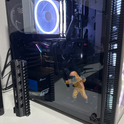 Backrooms "Trapped" Hazmat PC Case Figurine (102mm) | Tempered Glass Diorama Mod